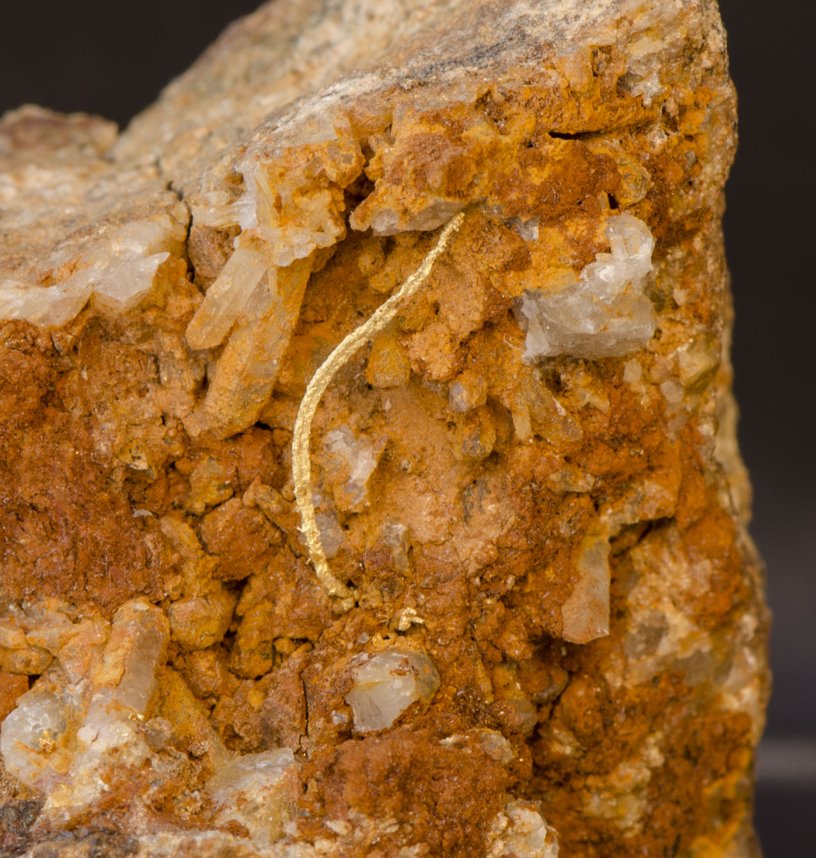 Gold wire on Quartz, Peru - Schwartz Fine Minerals